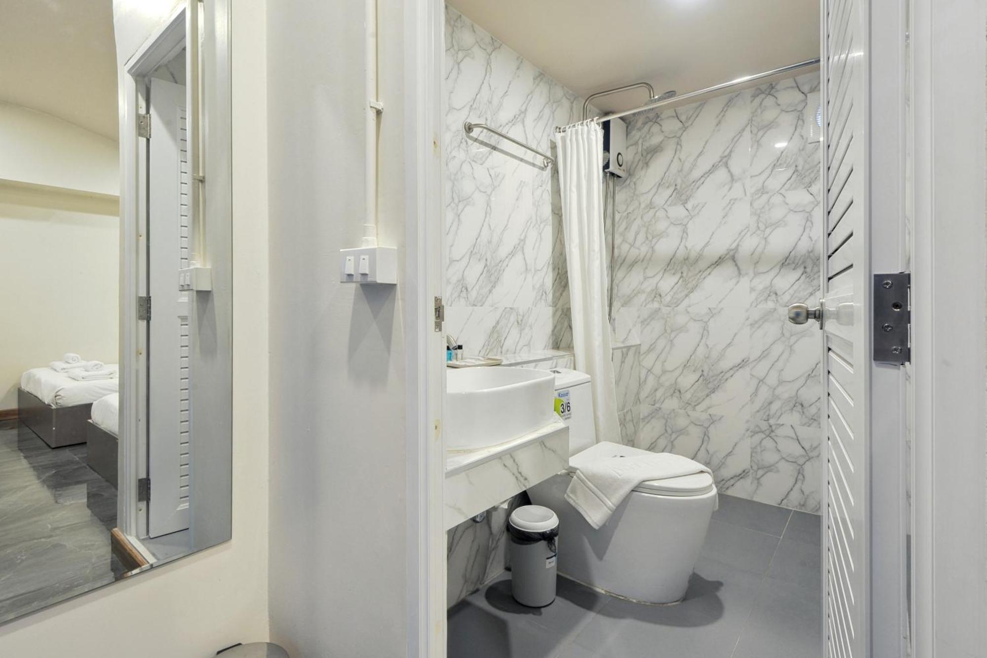 Ployburi Boutique Hotel จันทบุรี ภายนอก รูปภาพ