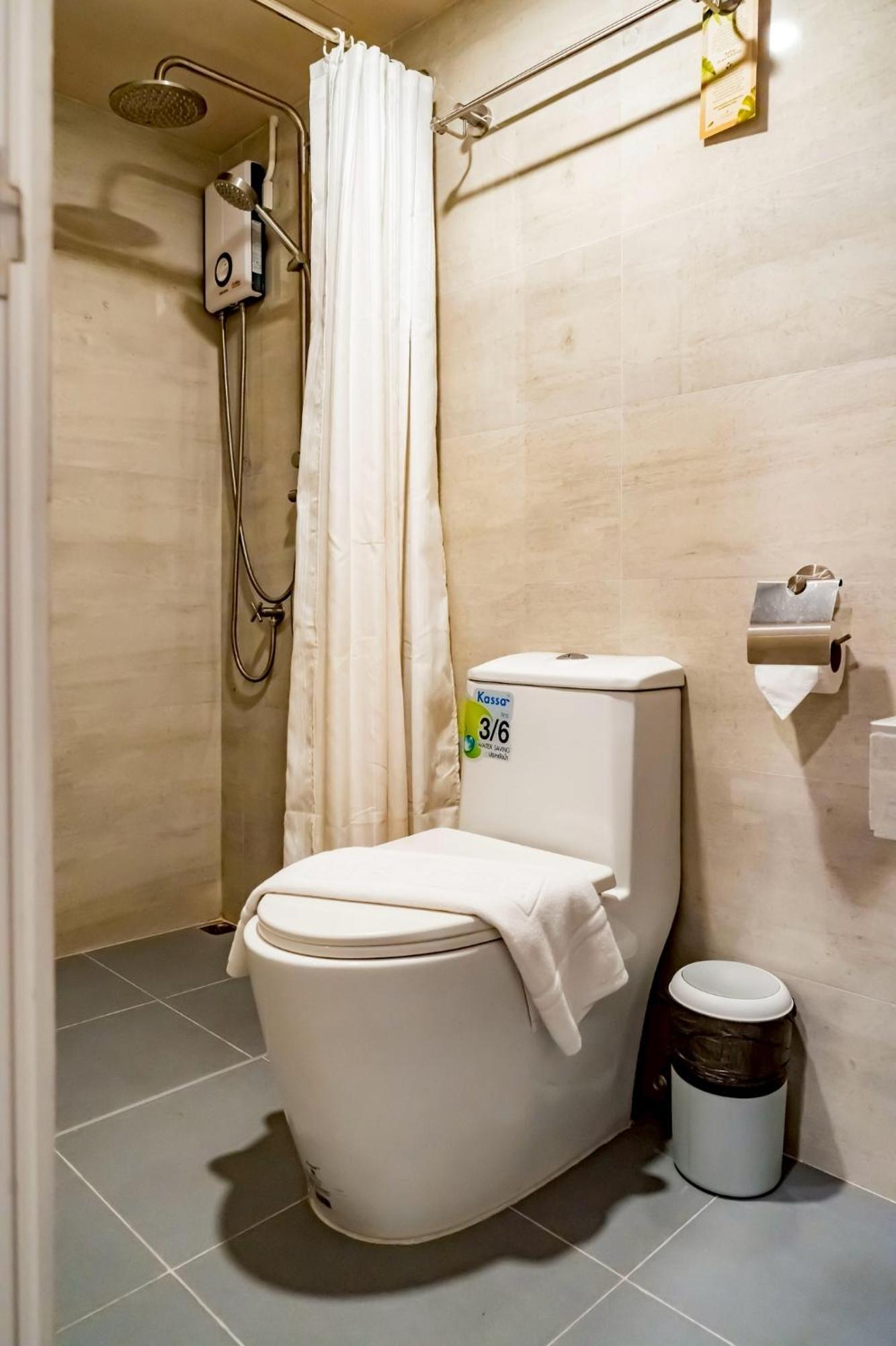 Ployburi Boutique Hotel จันทบุรี ภายนอก รูปภาพ